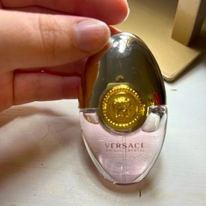 Versace Bright Crystal Perfume